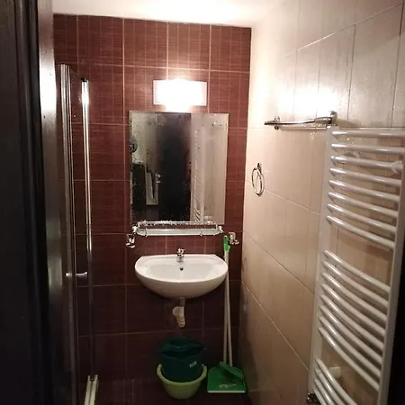 Royal Towers - 815 アパート