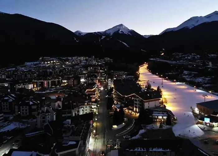 Royal Towers - 815 Апартамент *